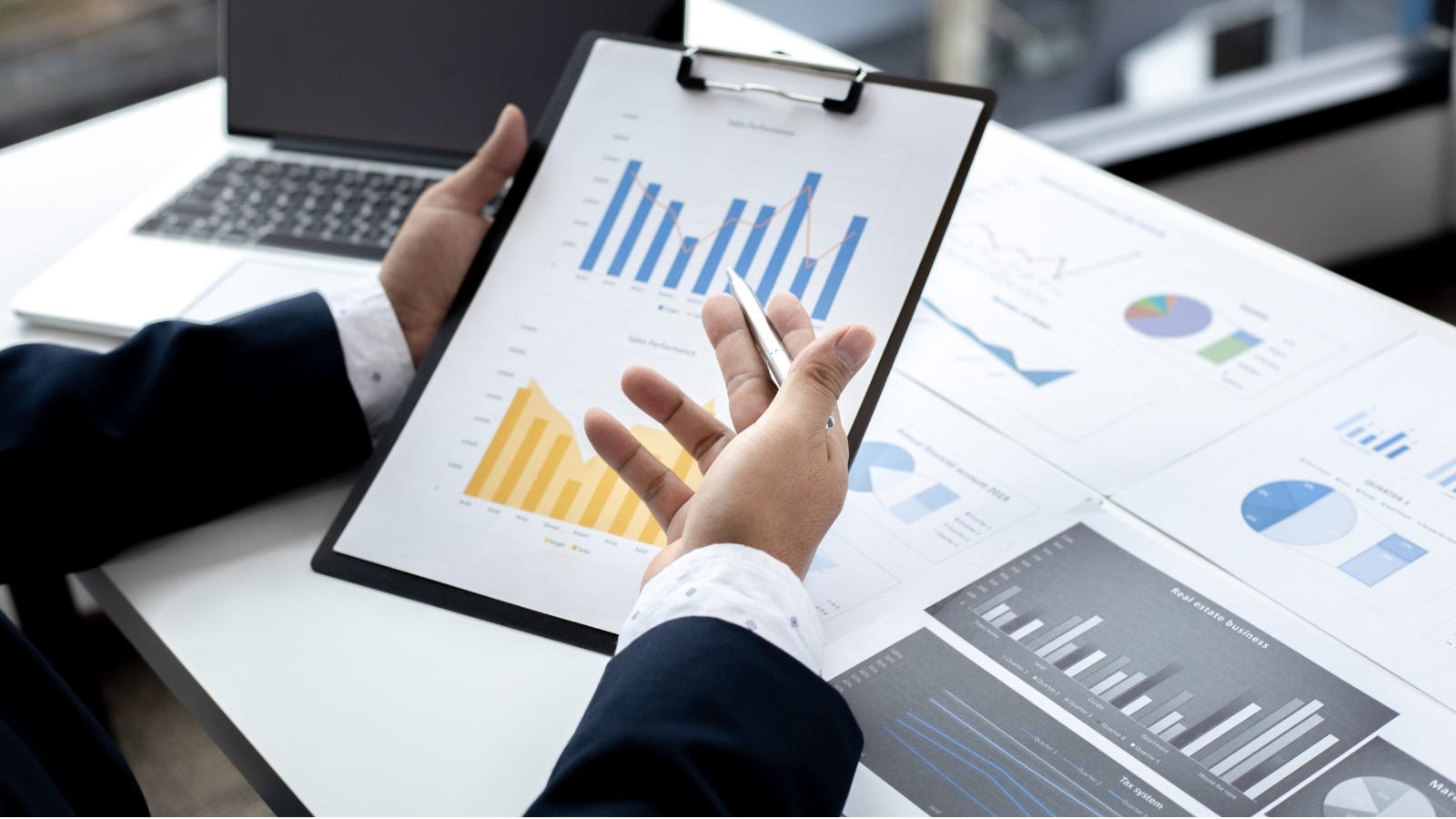 Simplifiez l’analyse de variables latentes avec SPSS Statistics